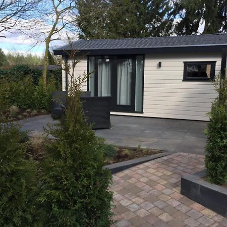 Huisjes Putten Reewold Chalet In Rustige En Mooie Omgeving Eksteriør bilde