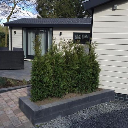 Huisjes Putten Reewold Chalet In Rustige En Mooie Omgeving Eksteriør bilde